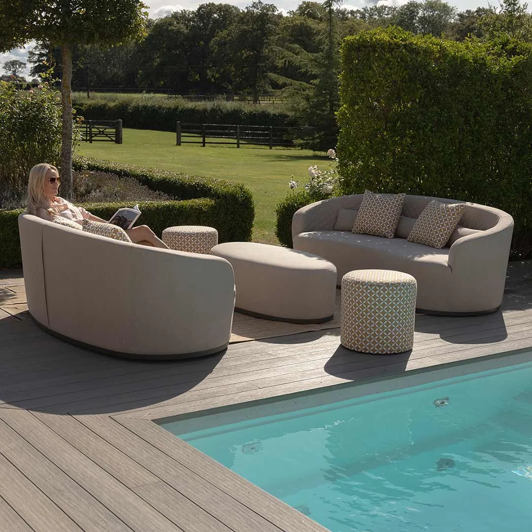 Ambition Curve 3 Seater Sofa Daybed With Footstool in Oatmeal