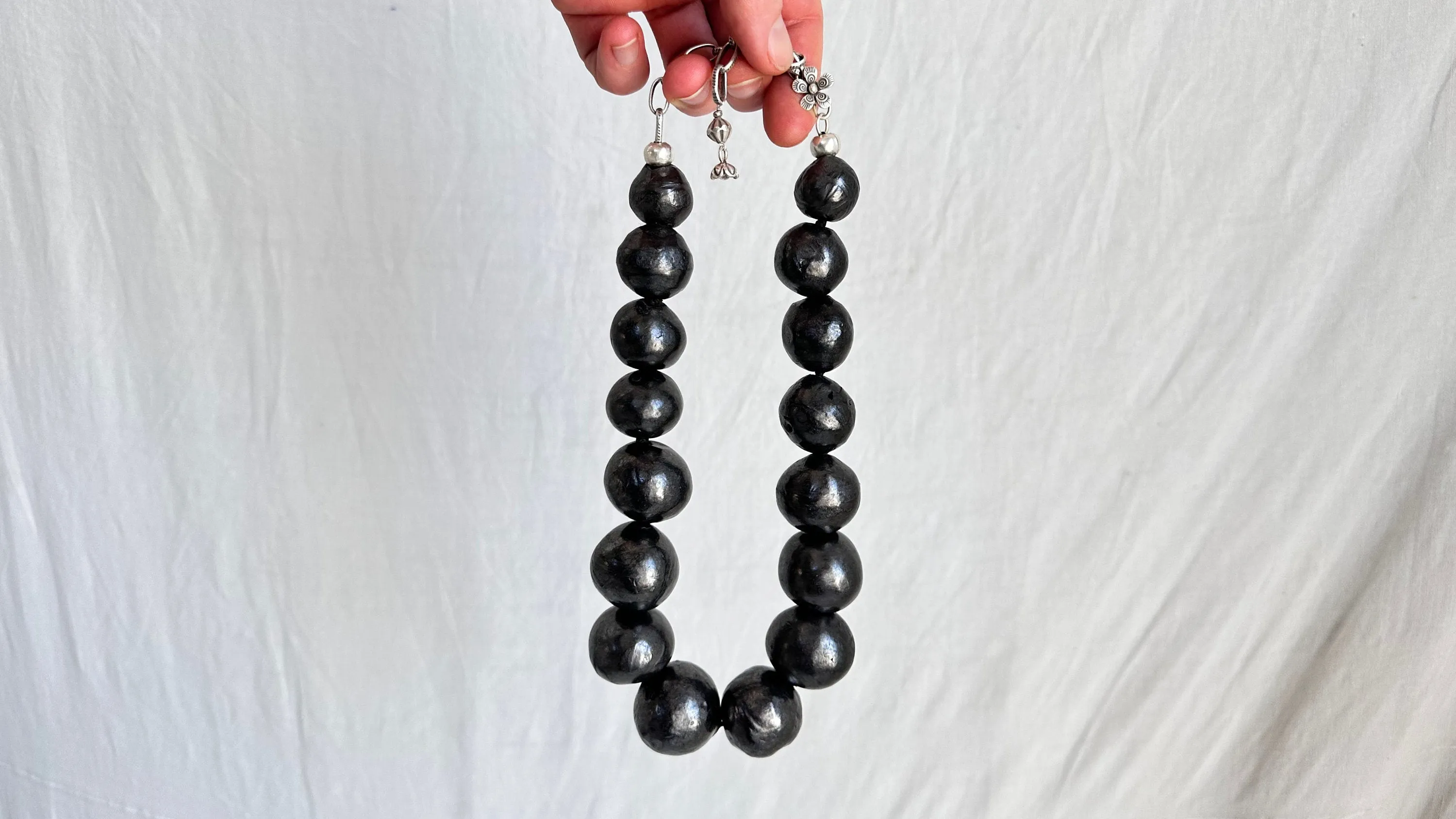 Barro Negro & Silver Necklace. Oaxacan Black Clay. Sterling Silver. 1352