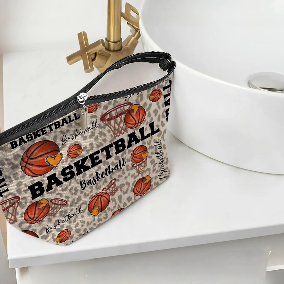 Basketball Gifts Basketball Accessories Stuff Makeup Bag, Basketball Lover Gifts Cosmetic Bag for Women Girls Sport Team Players Coworker Soul Sister Friends Birthday Christmas Friendship Gifts