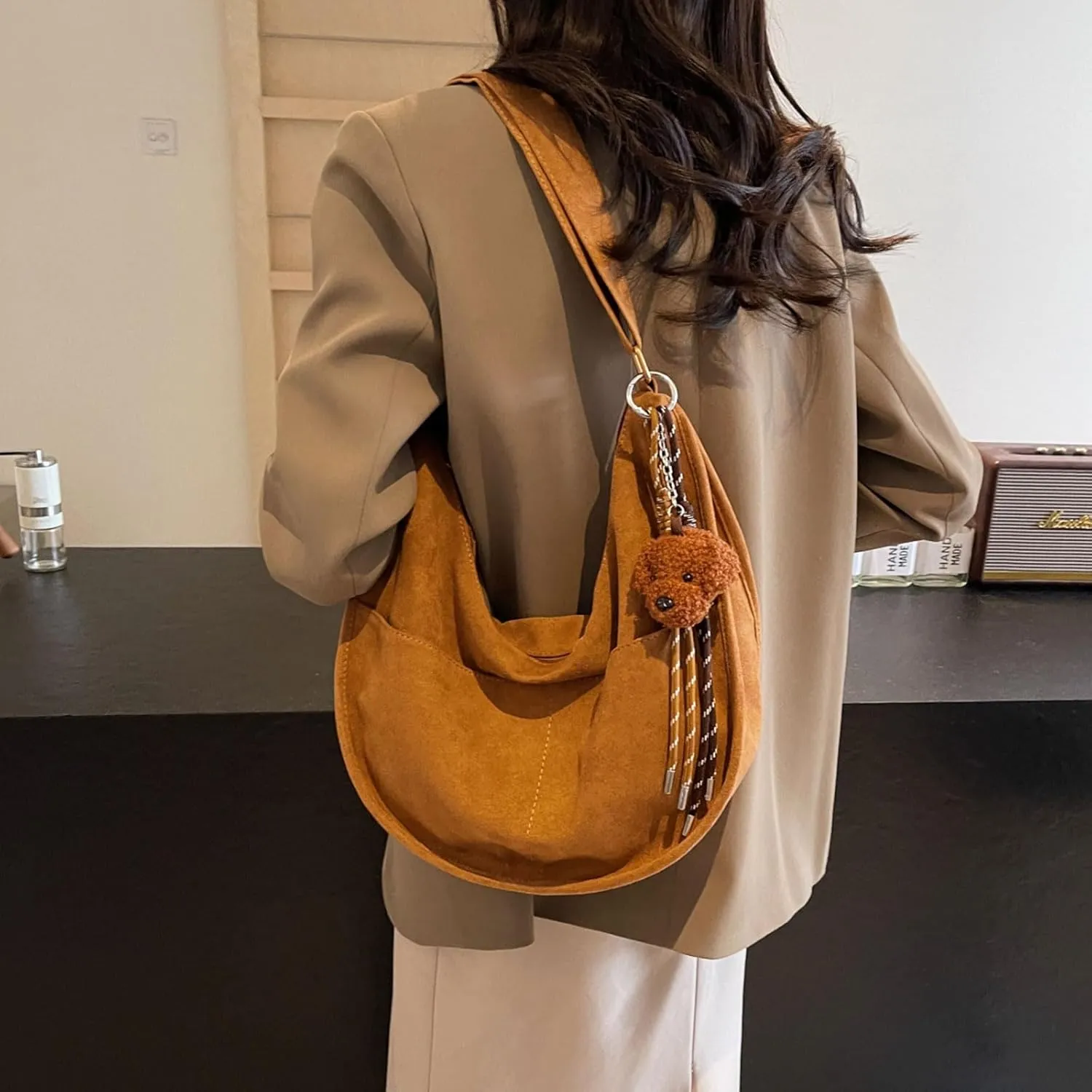 Casual Messenger with Cute Pendant Faux Suede Crossbody Bag with Accessories Bag Chic Shoulder Hobo Bag Travel Daypacks