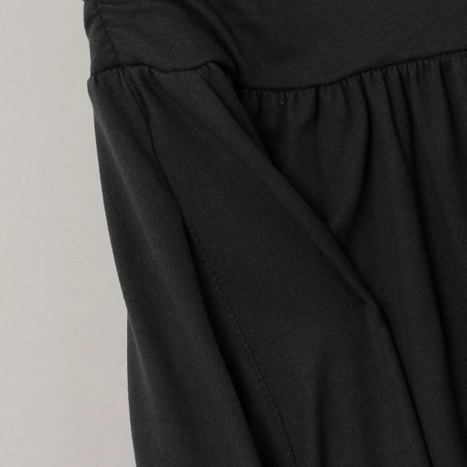 Pleated Midi Skirts for Women 2025 Summer High Waisted Solid Color Flowy A-Line Skirt with Pockets