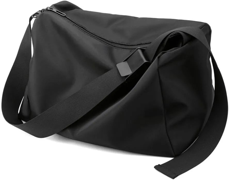 Small Sports Gym Bag,Waterproof Workout Bags Mini Duffle Bag for Men and Women,Lightweight Gym Travel Bag Yoga Exercise Bag with Wet Pocket and Shoes Compartment