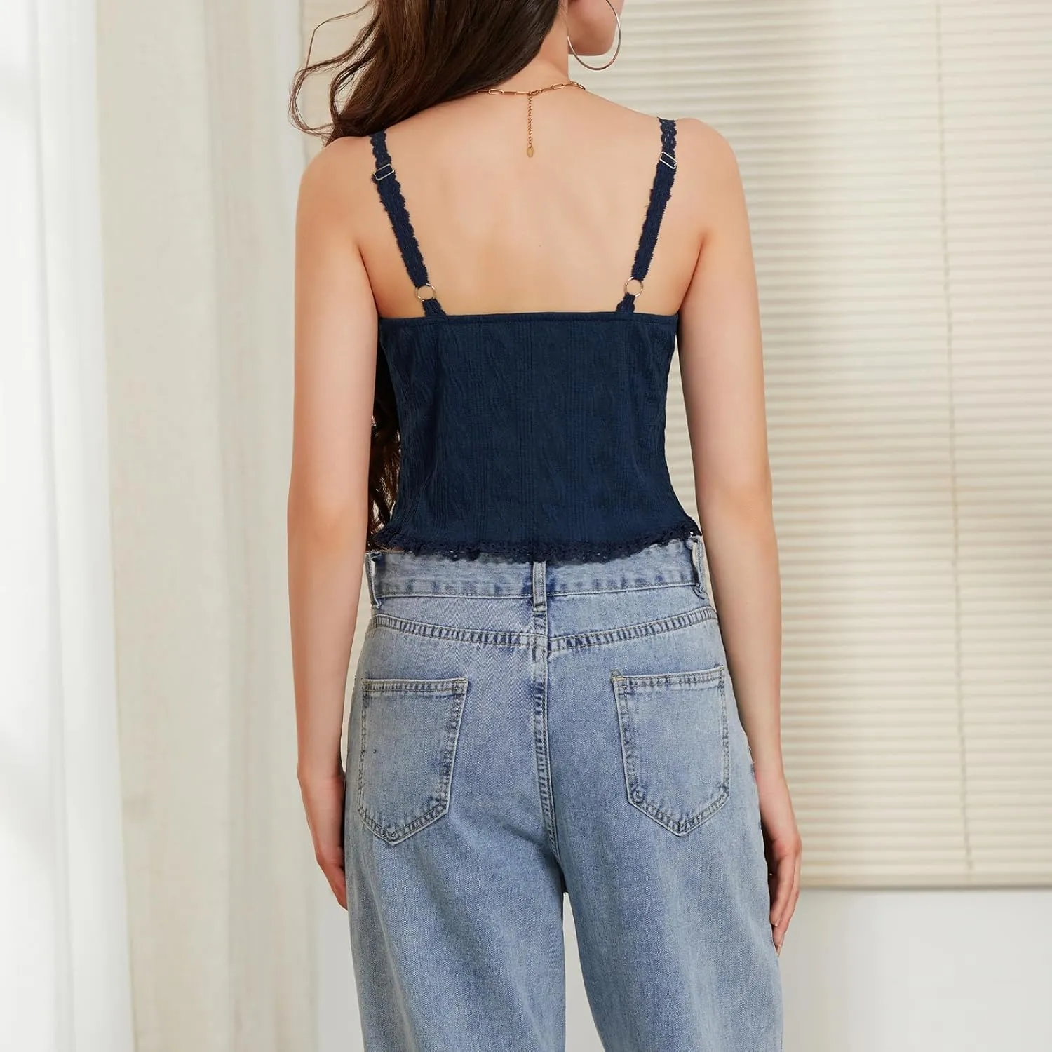 Womens Y2k Lace Trim Tank Top Boho Tie Front Camisole Sleeveless Slim Fitted Cami Going Out Shirts